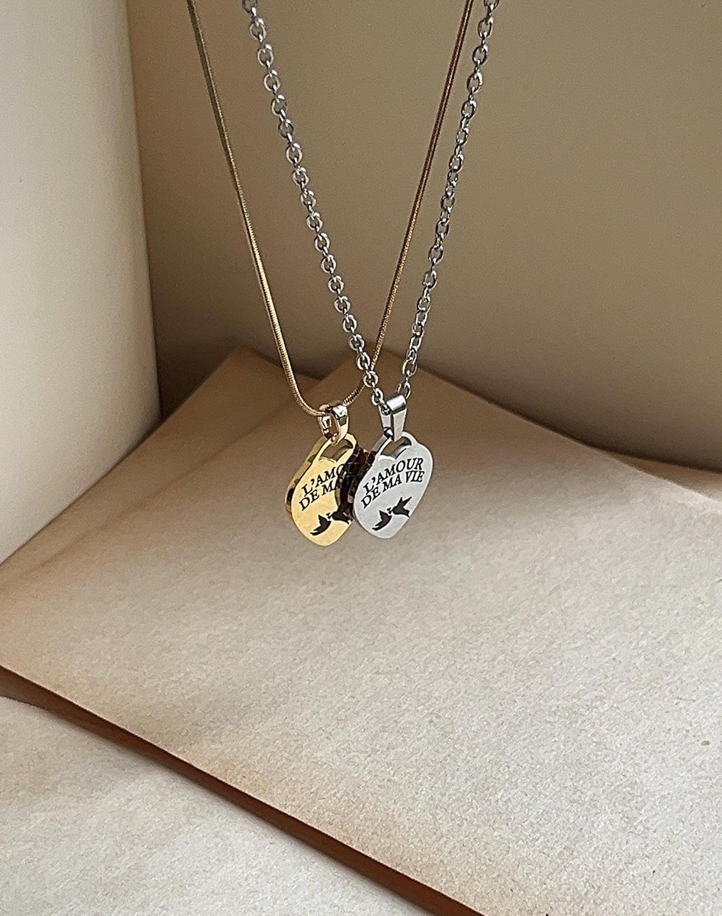 L’AMOUR DE MAVIE | Heart Shaped Billie Inspired Necklace - by Rosa Lia