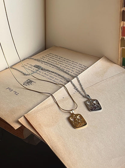 I Don’t Belong To Anyone | Pelvic Bone Stainless Steel Necklace | David Lyrics